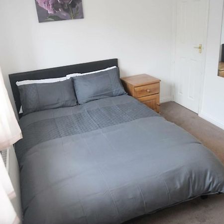 The Haven Hotell Luton  Exteriör bild